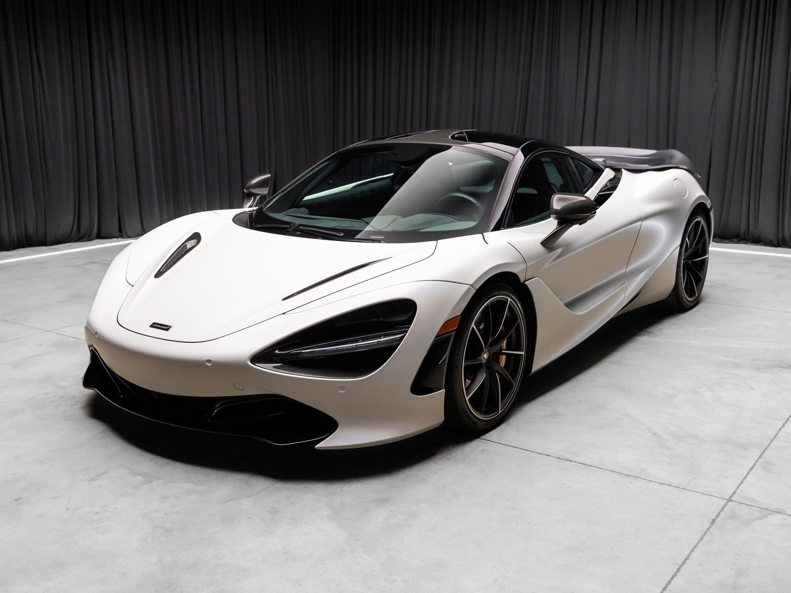 Used 2021 McLaren 720S Luxury RWD image 26