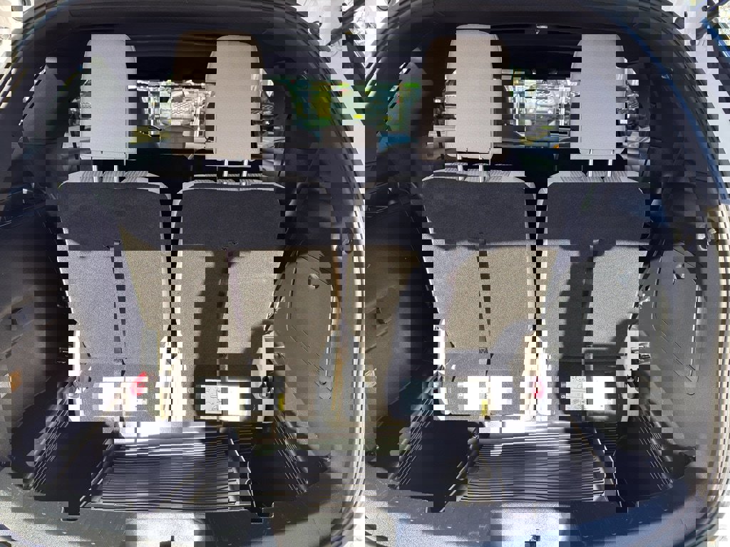 Used 2019 Ford Explorer XLT w/ Class III Trailer Tow Package image 17