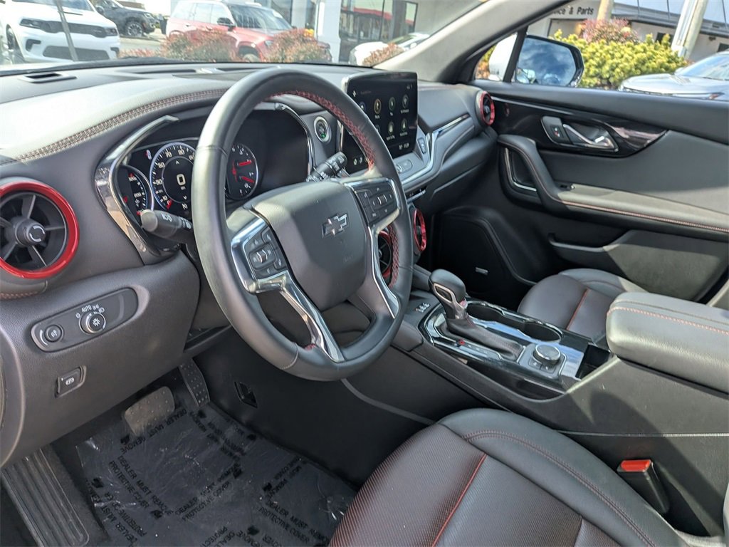 Used 2025 Chevrolet Blazer RS image 15