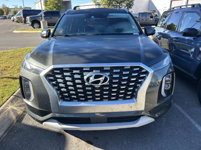Used 2021 Hyundai Palisade Limited w/ Cargo Package AWD/4WD image 2