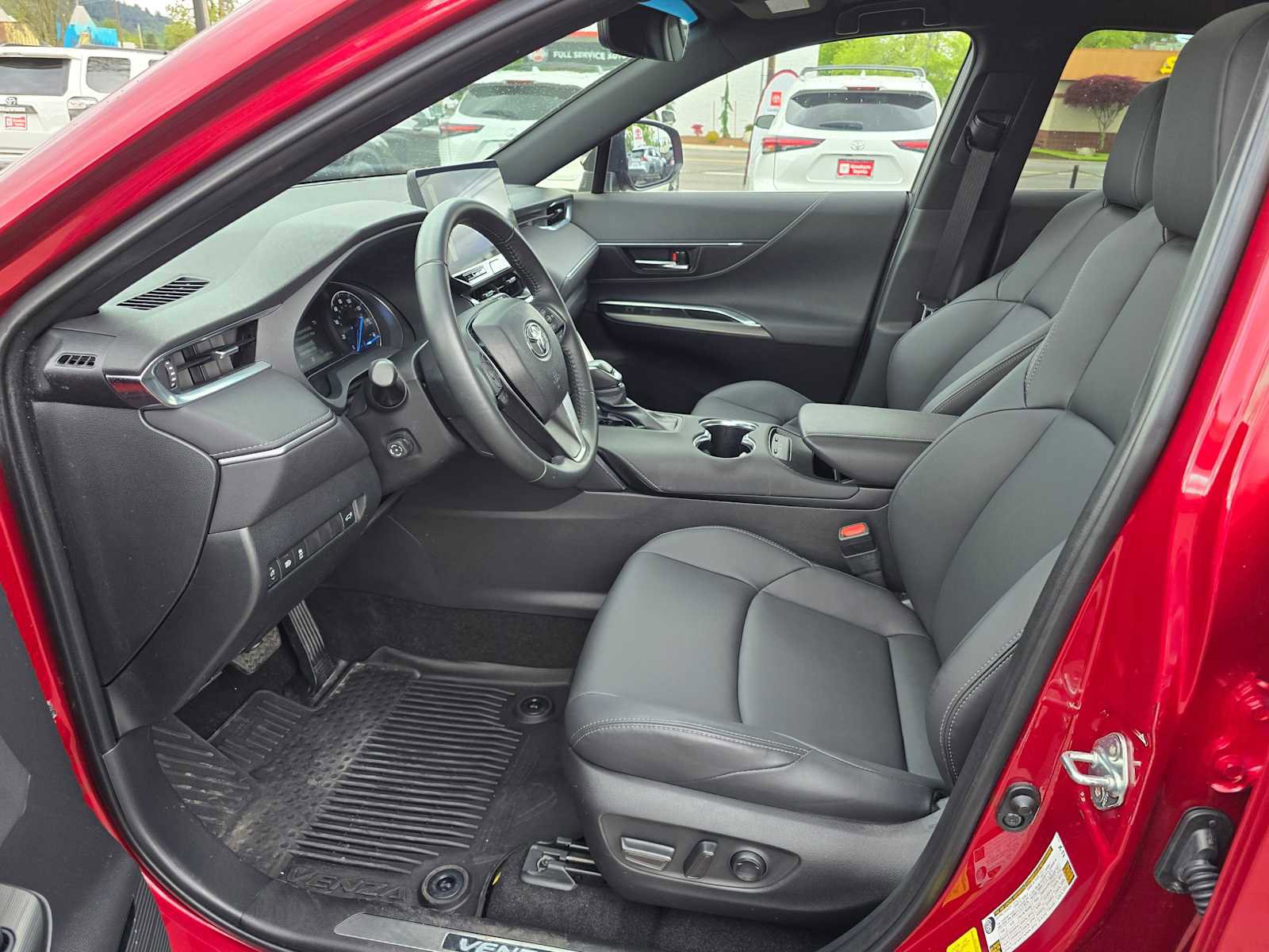 Certified 2024 Toyota Venza Nightshade AWD/4WD image 22