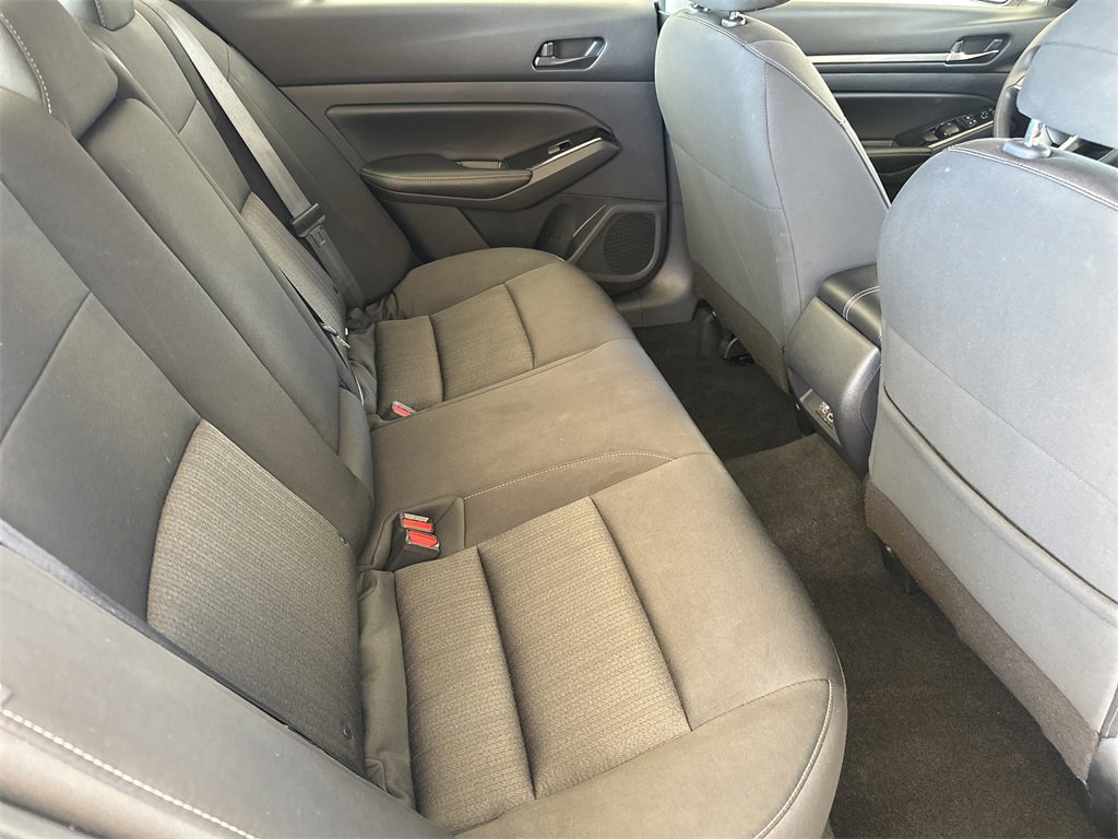 Used 2023 Nissan Altima 2.5 SV image 32