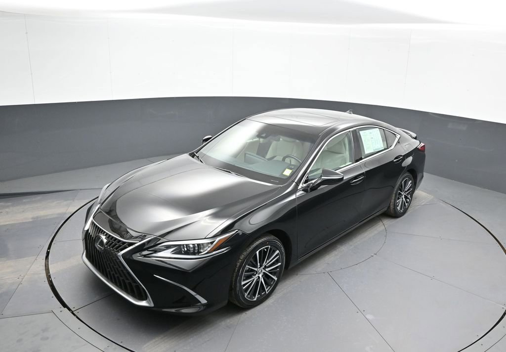Used 2024 Lexus ES 300h w/ Premium Package FWD image 35