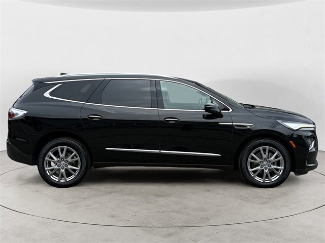 Used 2023 Buick Enclave Premium image 6