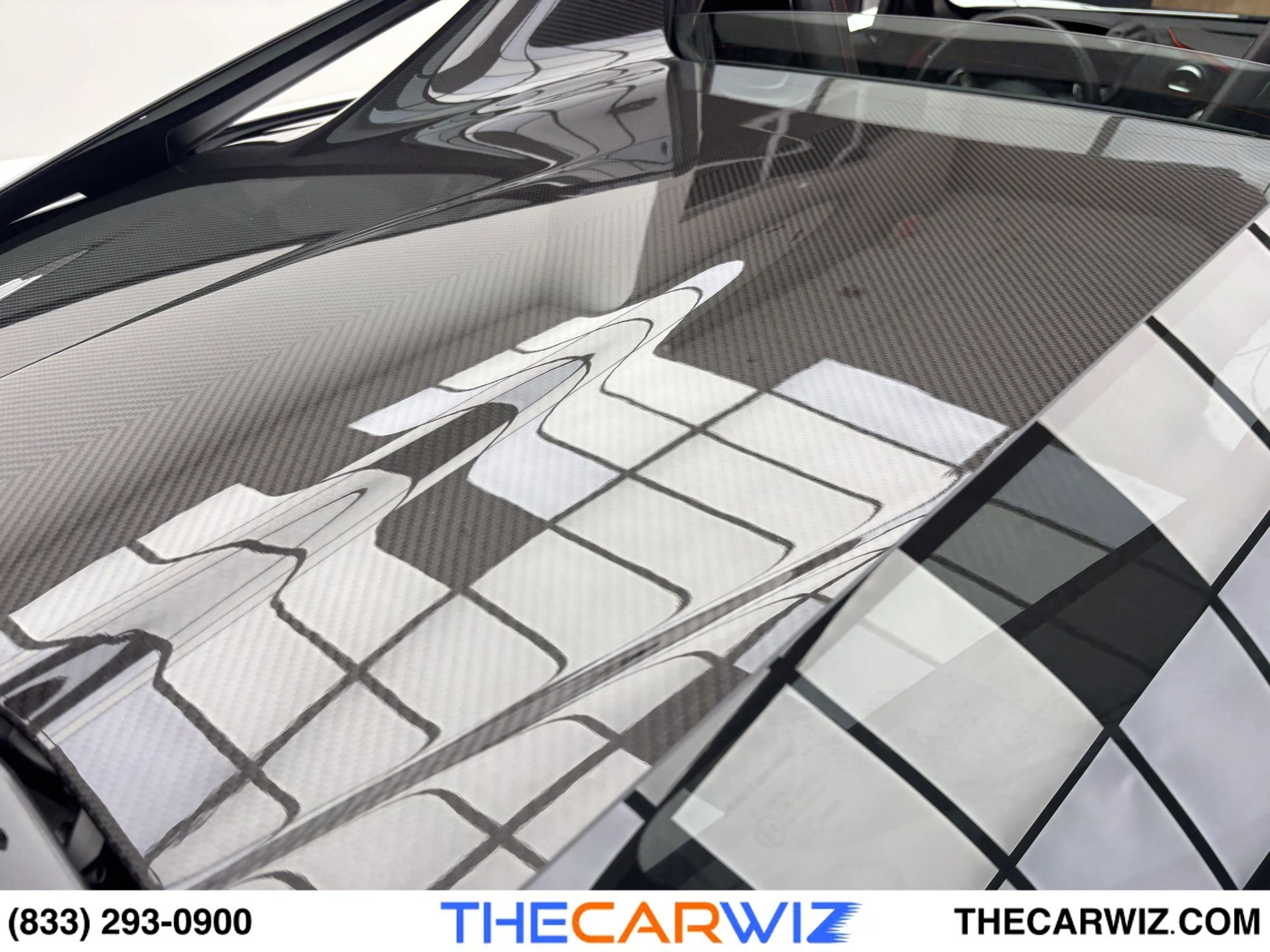 Used 2024 McLaren 750S Spider RWD image 37