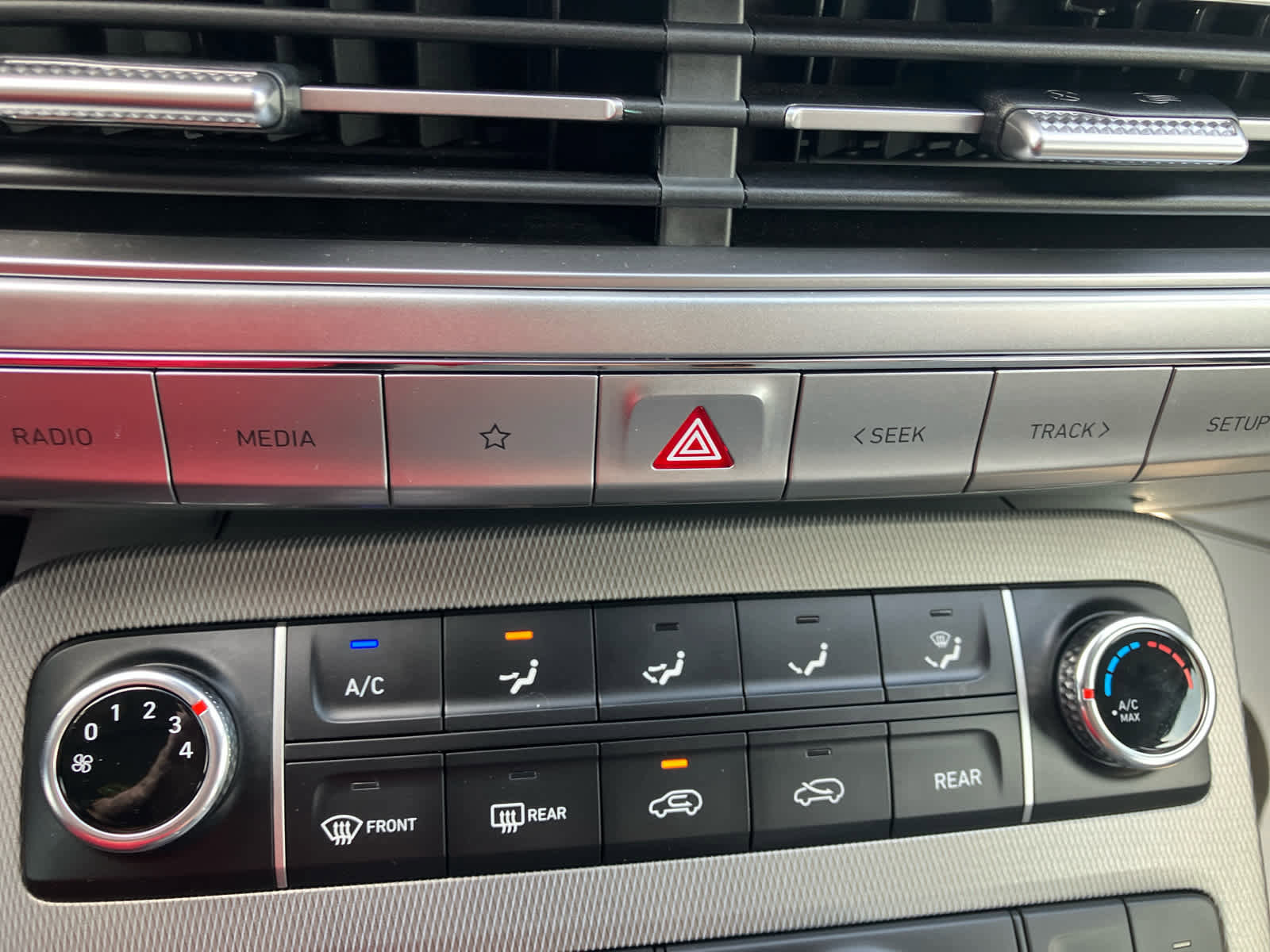 Used 2022 Hyundai Palisade SE w/ Cargo Package image 24