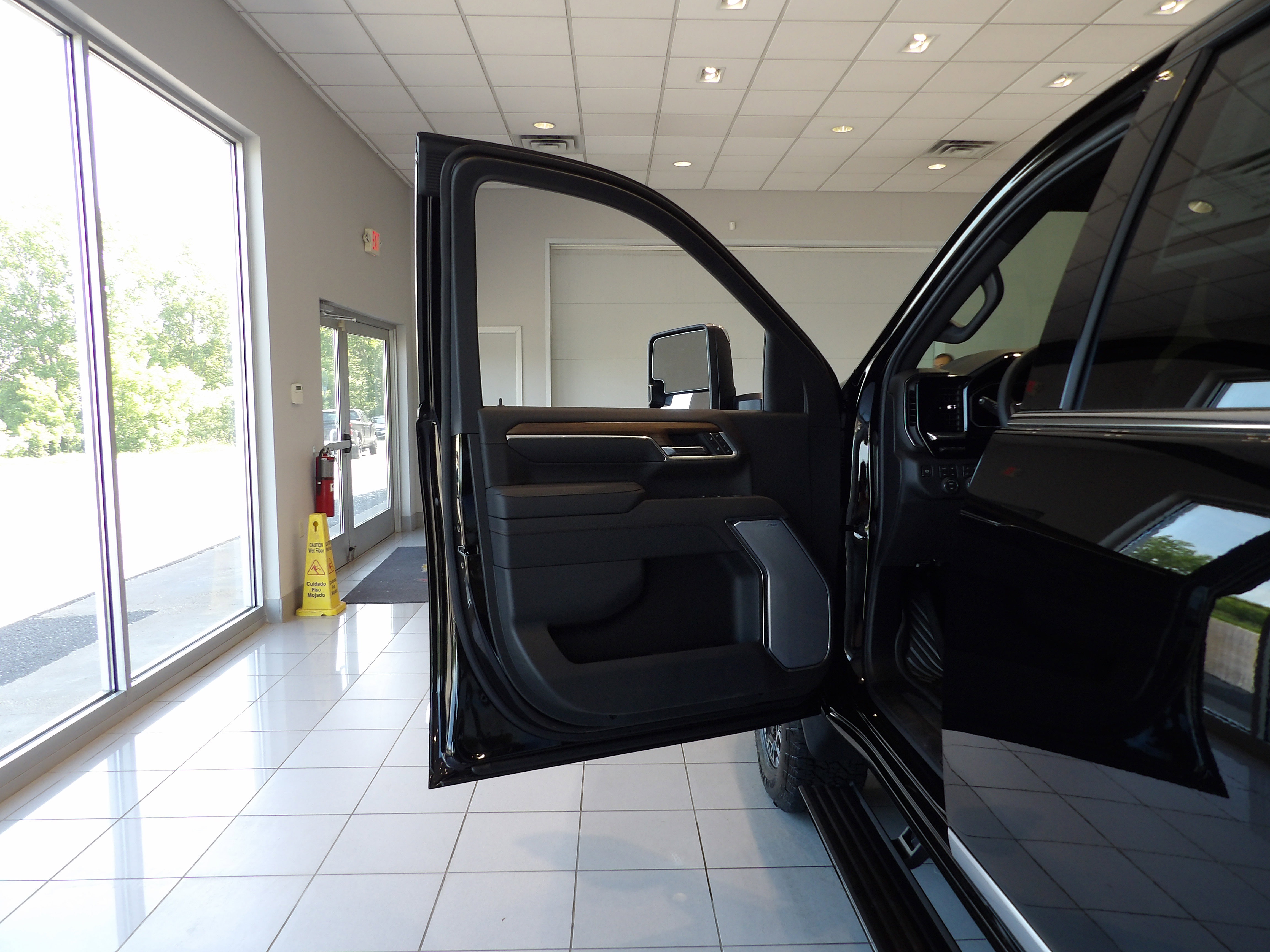 New 2026 Chevrolet Silverado 3500 High Country w/ High Country Premium Package AWD/4WD image 9