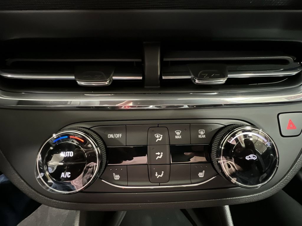 New 2025 Buick Envista Preferred w/ Convenience I Package image 11