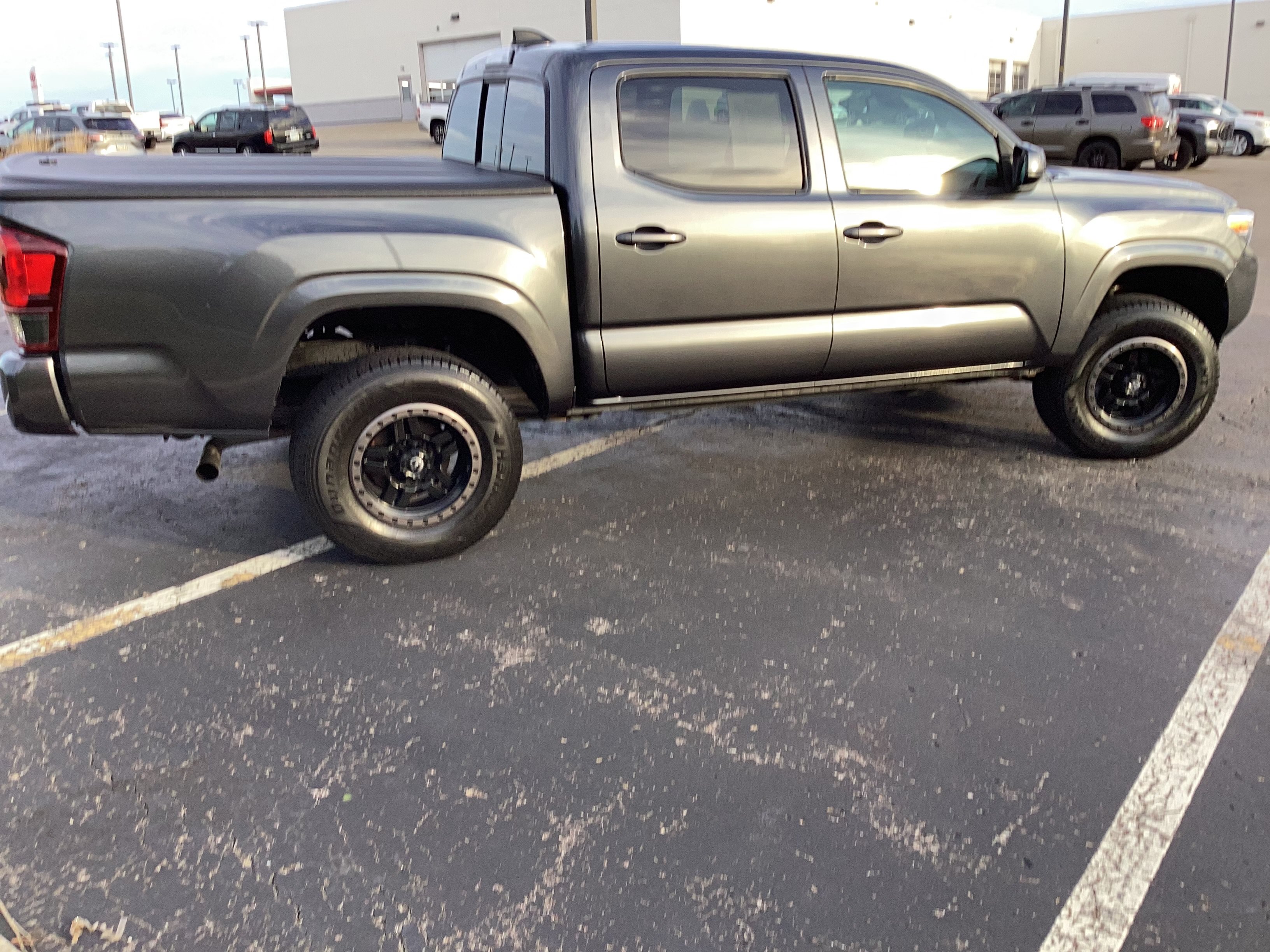 Certified 2021 Toyota Tacoma SR AWD/4WD image 18