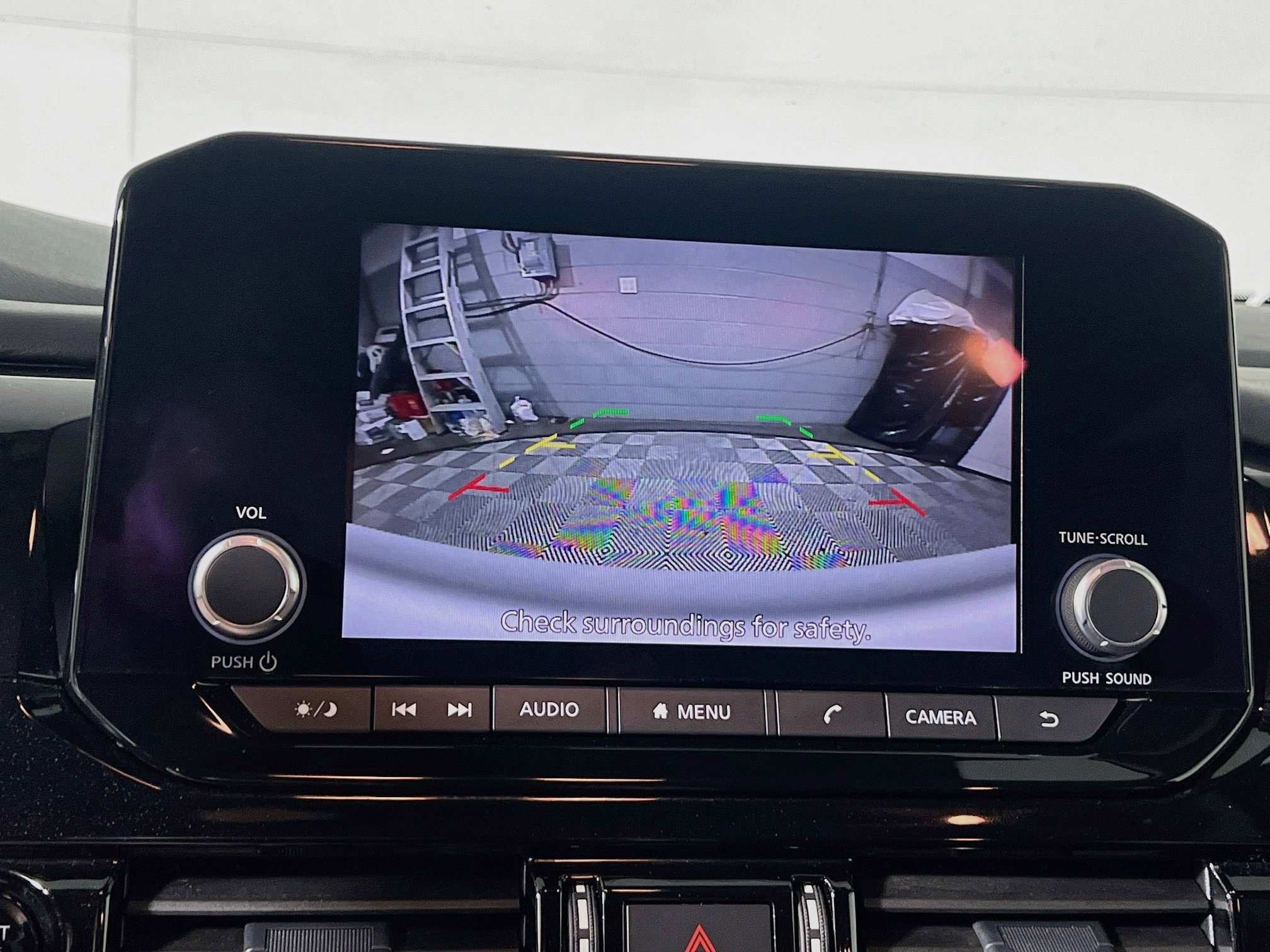 Used 2025 Nissan Pathfinder SV FWD image 28