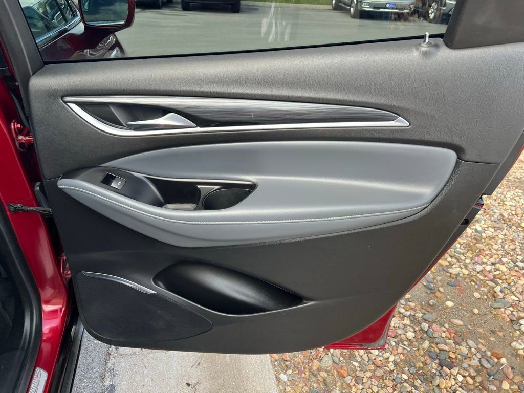 Used 2019 Buick Enclave Essence w/ Experience Buick Package AWD/4WD image 29