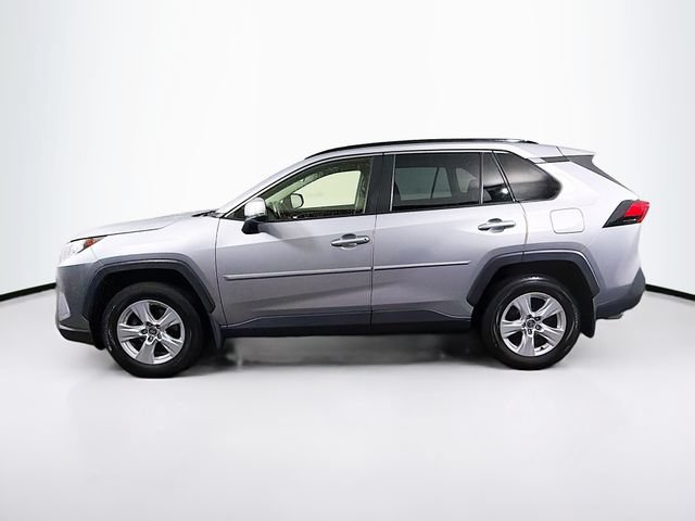 Used 2020 Toyota RAV4 XLE w/ Convenience Package AWD/4WD image 5