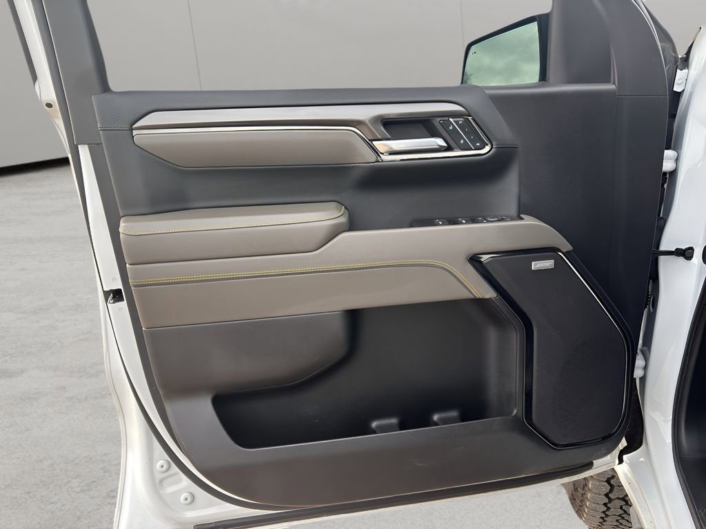 Used 2024 Chevrolet Silverado 1500 ZR2 w/ ZR2 Bison Edition image 15