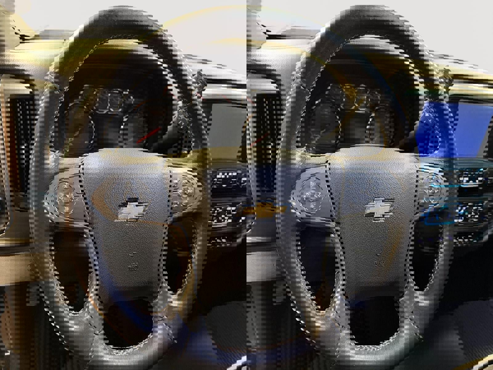 Used 2019 Chevrolet Silverado 3500 LT w/ LT Convenience Package AWD/4WD image 14