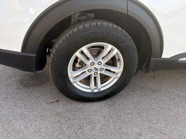 Used 2023 Ford Explorer XLT w/ Equipment Group 202A image 51