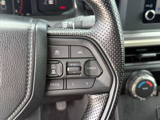 Used 2026 Toyota Tacoma SR5 AWD/4WD image 15