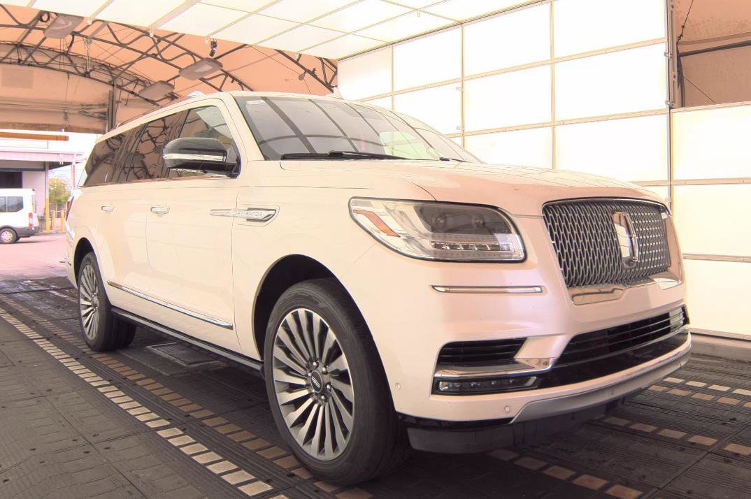Used 2019 Lincoln Navigator L Reserve AWD/4WD image 13