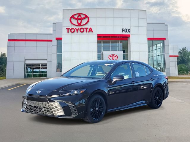 New 2026 Toyota Camry SE image 2