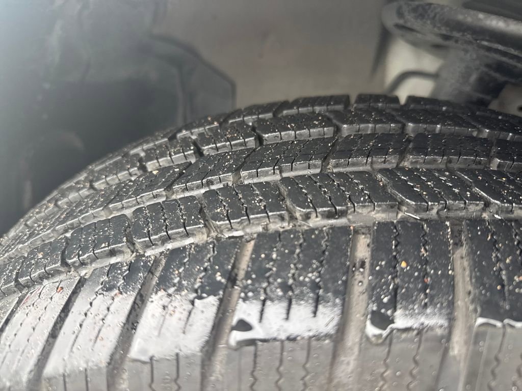 Used 2018 Nissan Murano SV w/ Premium Package image 32