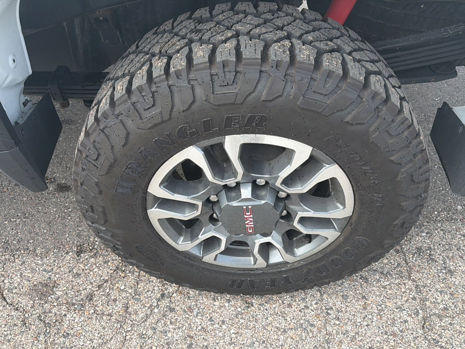 Used 2024 GMC Sierra 2500 SLE w/ SLE Convenience Package AWD/4WD image 9