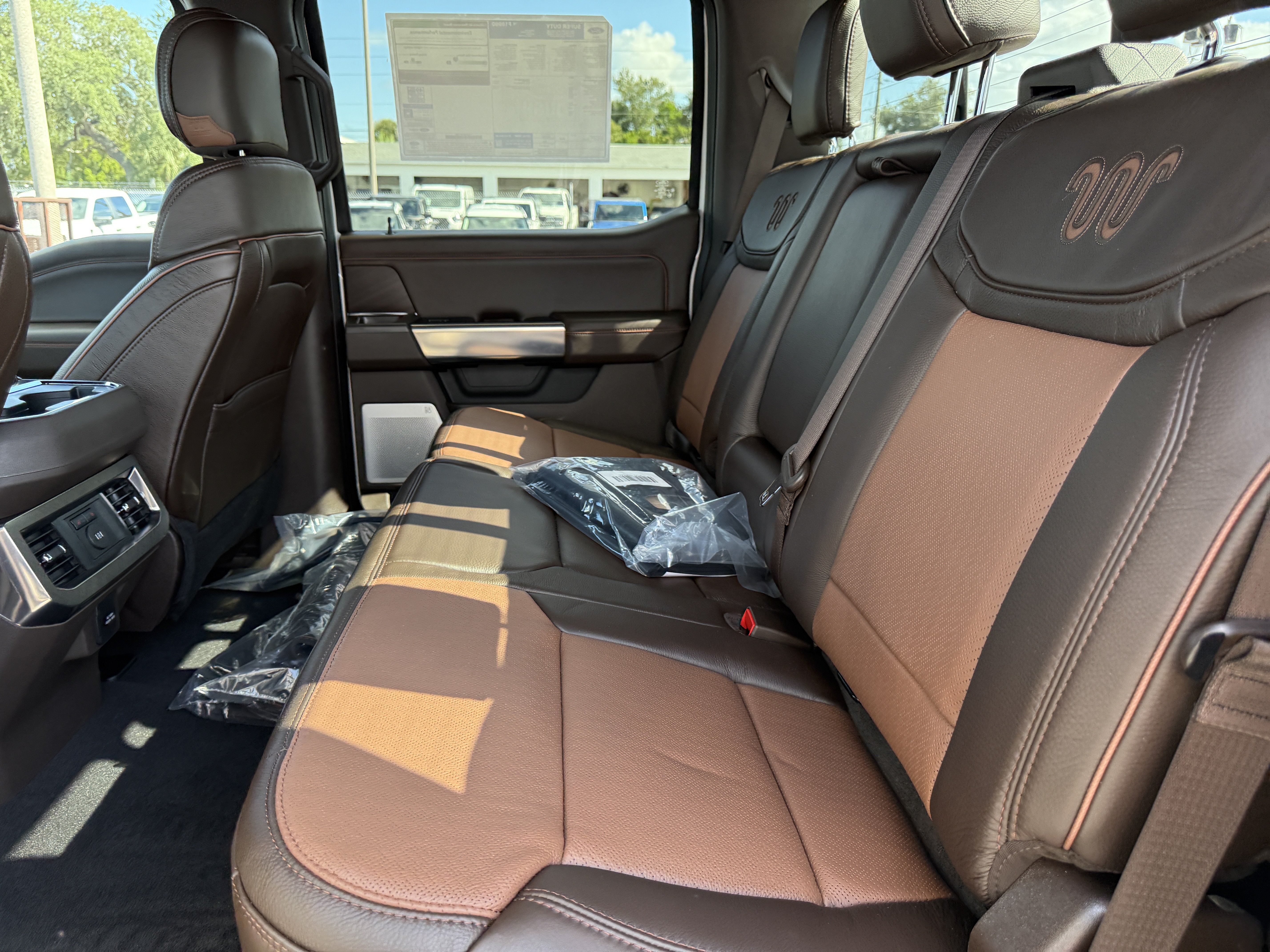 New 2026 Ford F350 King Ranch w/ Chrome Package AWD/4WD image 13