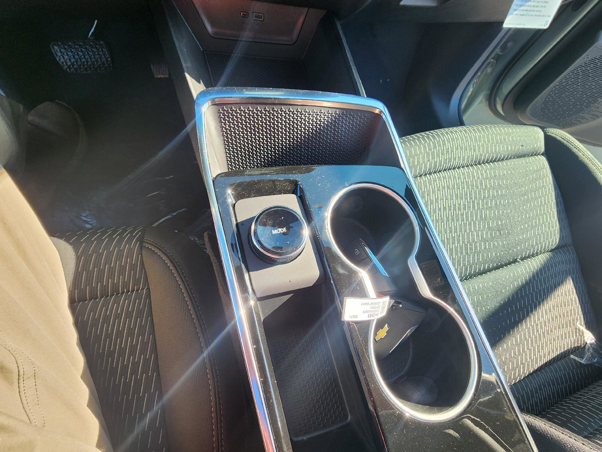 New 2026 Chevrolet Equinox LT image 12