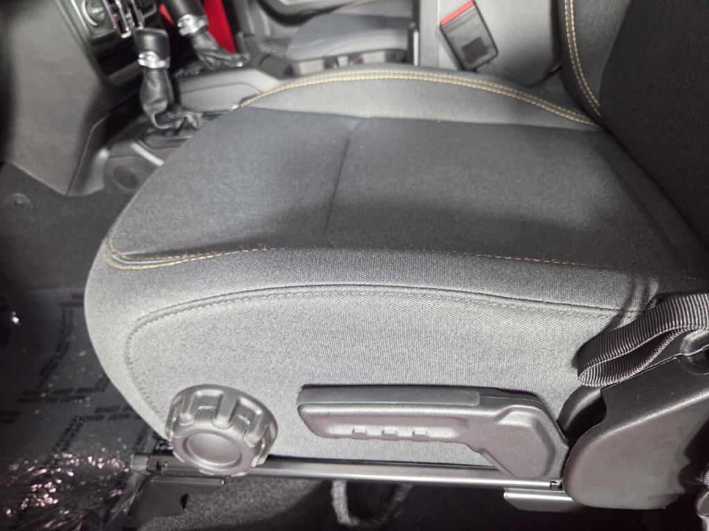 Used 2025 Jeep Wrangler Unlimited Sport AWD/4WD image 45