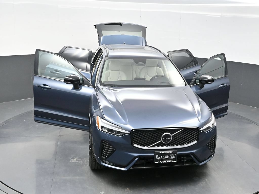 New 2026 Volvo XC60 B5 Ultra w/ Climate Package AWD/4WD image 46