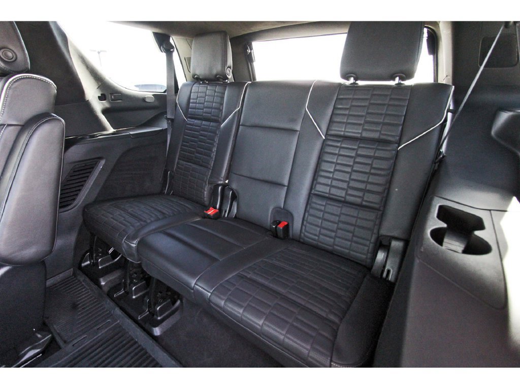 Certified 2024 Cadillac Escalade Sport Platinum w/ LPO, ONYX Package AWD/4WD image 13