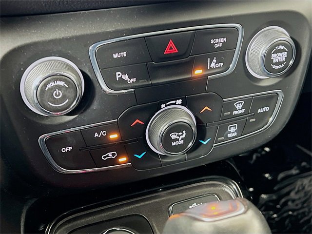 Used 2021 Jeep Compass Limited image 19