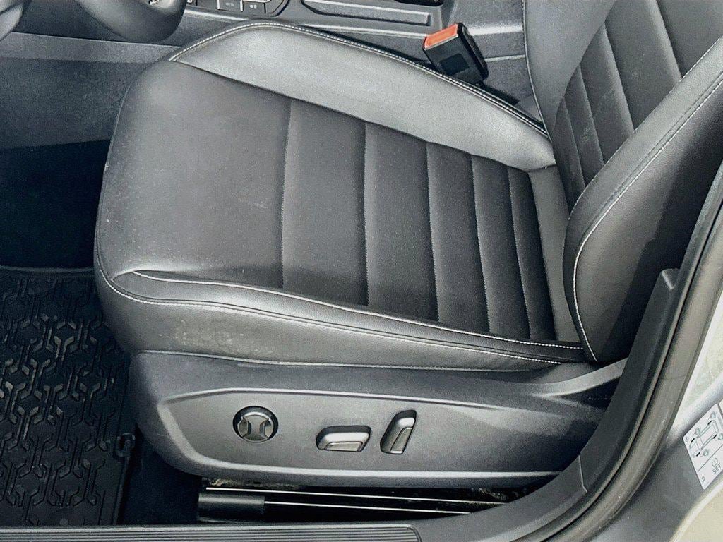 Used 2021 Volkswagen Jetta SEL FWD image 18