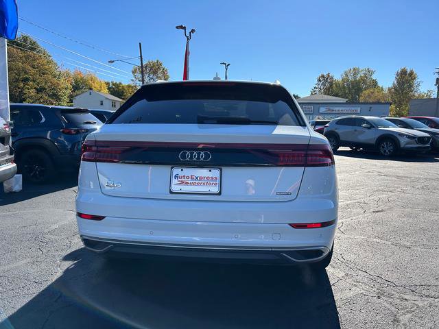 Used 2019 Audi Q8 Premium Plus w/ Premium Plus image 4