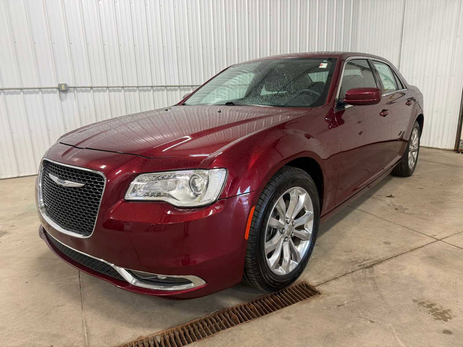 Used 2016 Chrysler 300 Limited AWD/4WD image 1