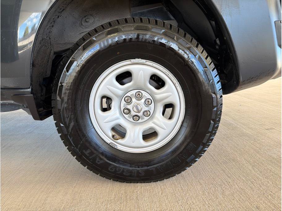 Used 2014 Nissan Xterra X AWD/4WD image 24