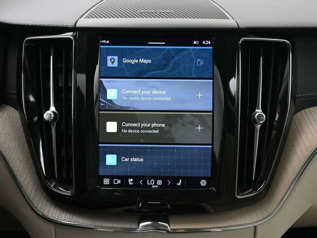 Used 2022 Volvo XC60 B5 Inscription w/ Climate Package image 14