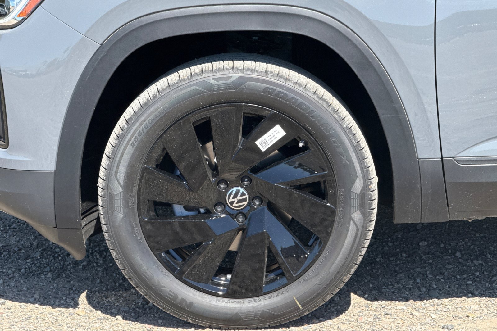 New 2026 Volkswagen Atlas Cross Sport SE AWD/4WD image 25