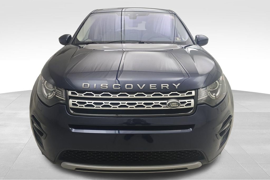 Used 2017 Land Rover Discovery Sport HSE image 3