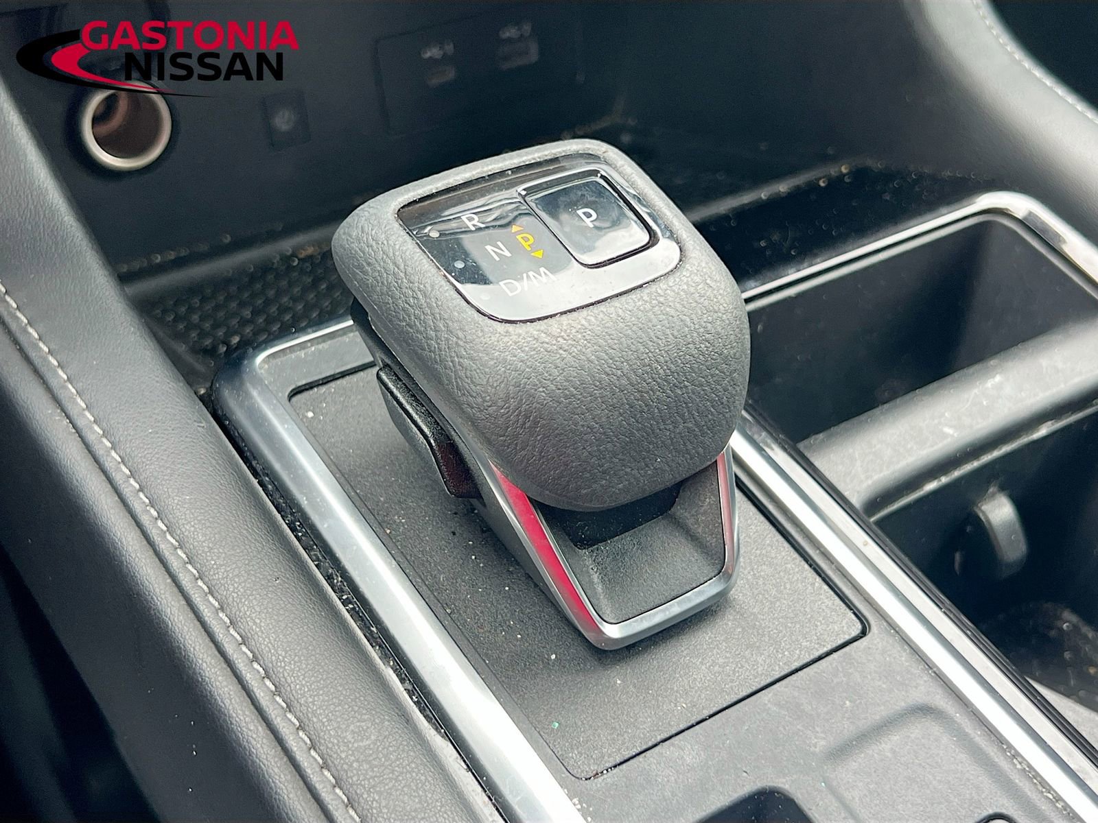 Used 2023 Nissan Pathfinder SL w/ Lighting Package (N92) image 22