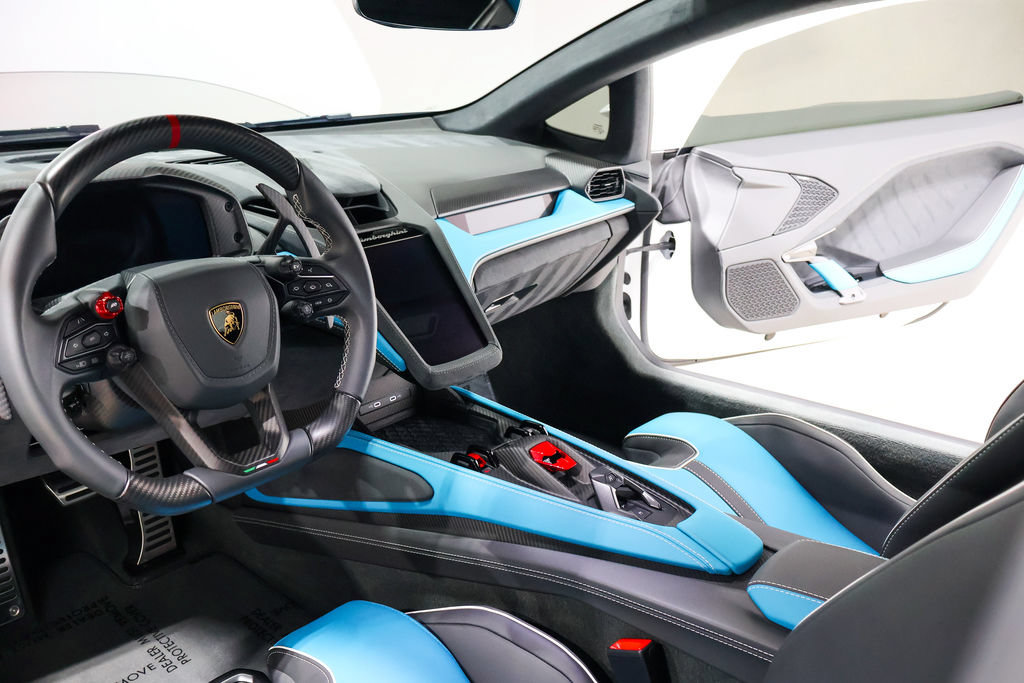 Used 2026 Lamborghini Temerario AWD/4WD image 30