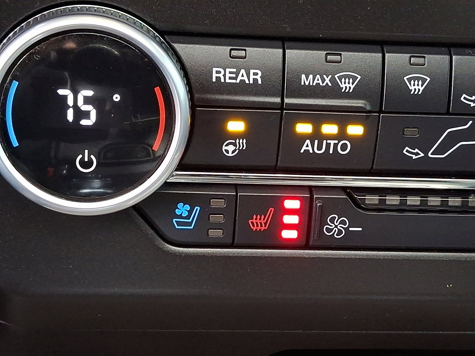 Used 2021 Ford Expedition Max Limited image 27