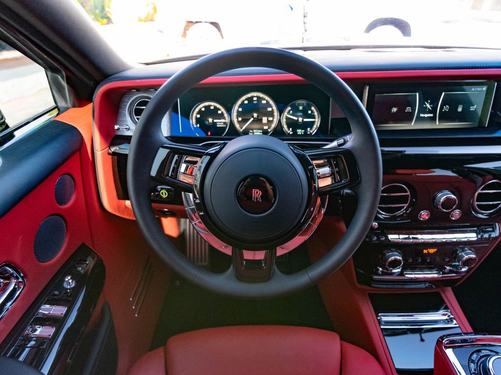 Used 2019 Rolls-Royce Phantom Sedan image 16