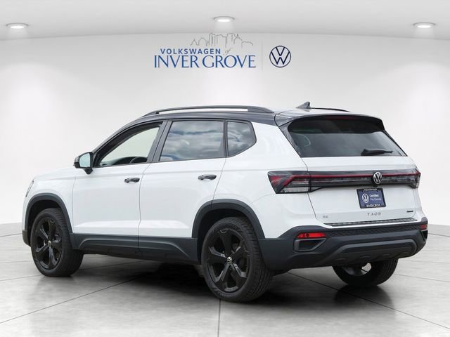 Used 2025 Volkswagen Taos SE AWD/4WD image 5