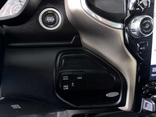 Used 2024 RAM 2500 Laramie w/ Safety Group AWD/4WD image 16