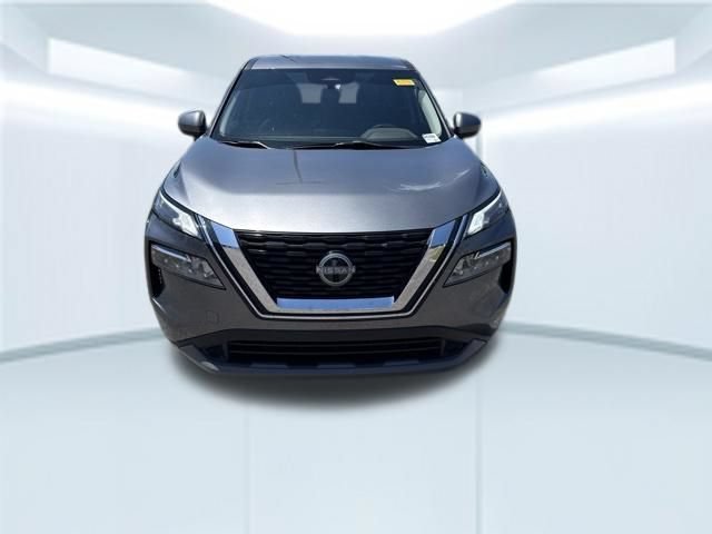 Used 2023 Nissan Rogue SV AWD/4WD image 2
