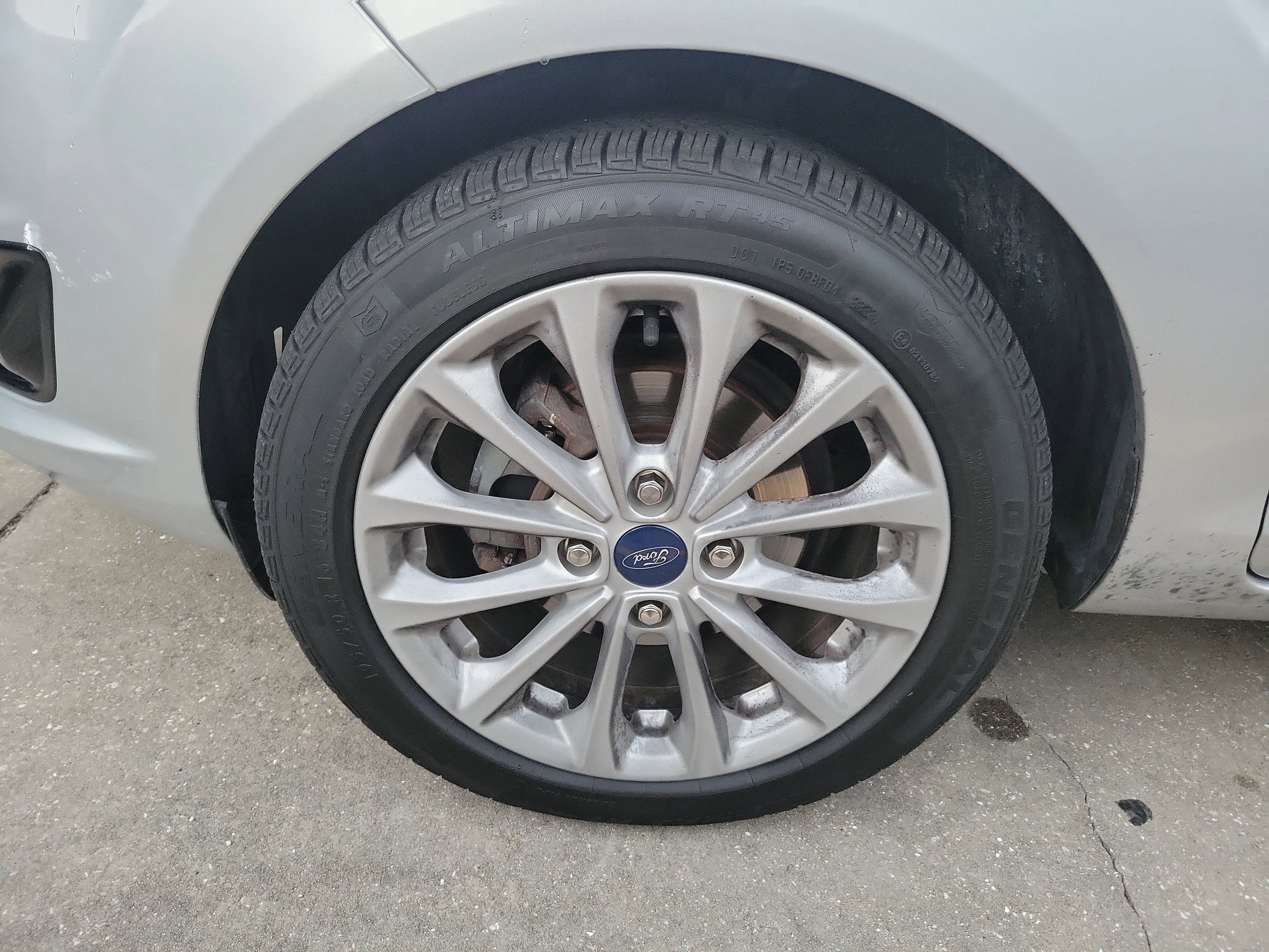 Used 2017 Ford Fiesta Titanium image 5