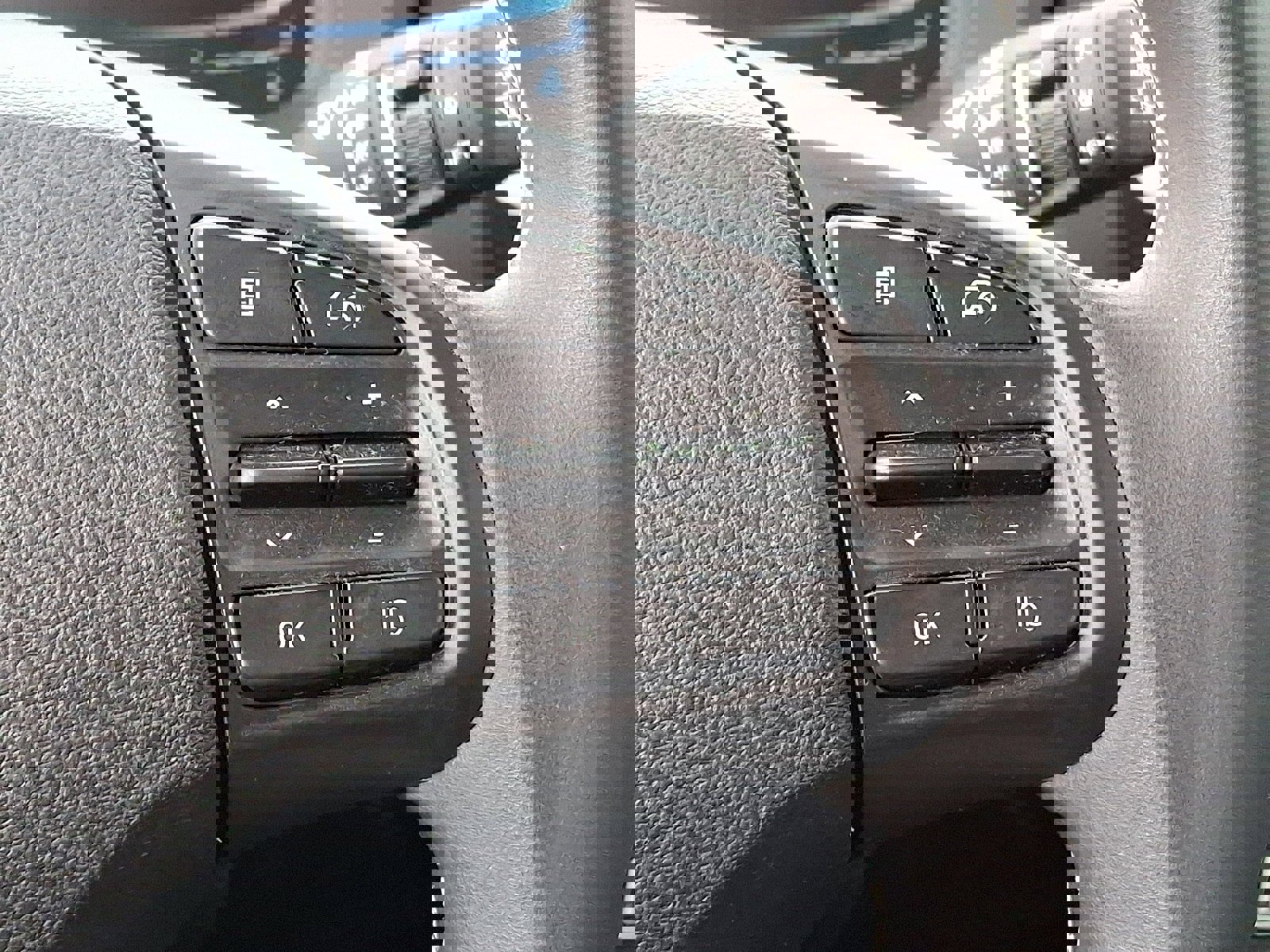 Certified 2023 Hyundai Venue Limited image 22