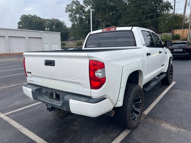 Used 2019 Toyota Tundra SR5 w/ SR5 Upgrade Package AWD/4WD image 13