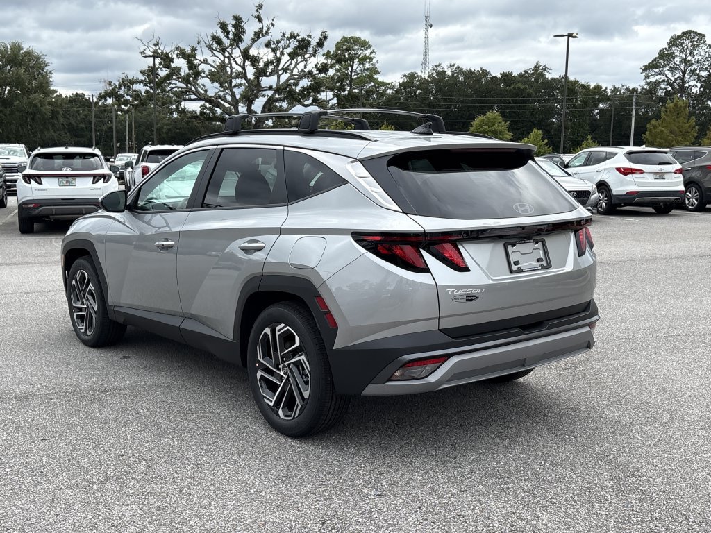 New 2026 Hyundai Tucson SEL Plus FWD image 3