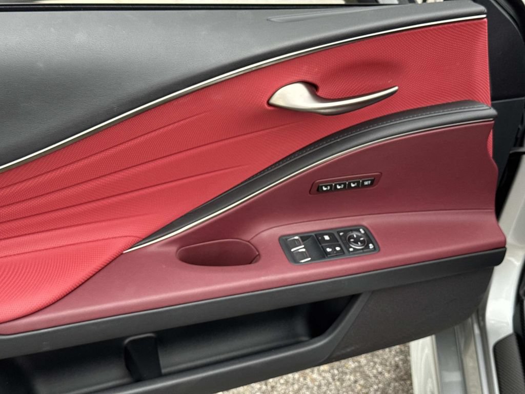 Used 2021 Lexus LC 500 Convertible w/ Touring Package RWD image 14