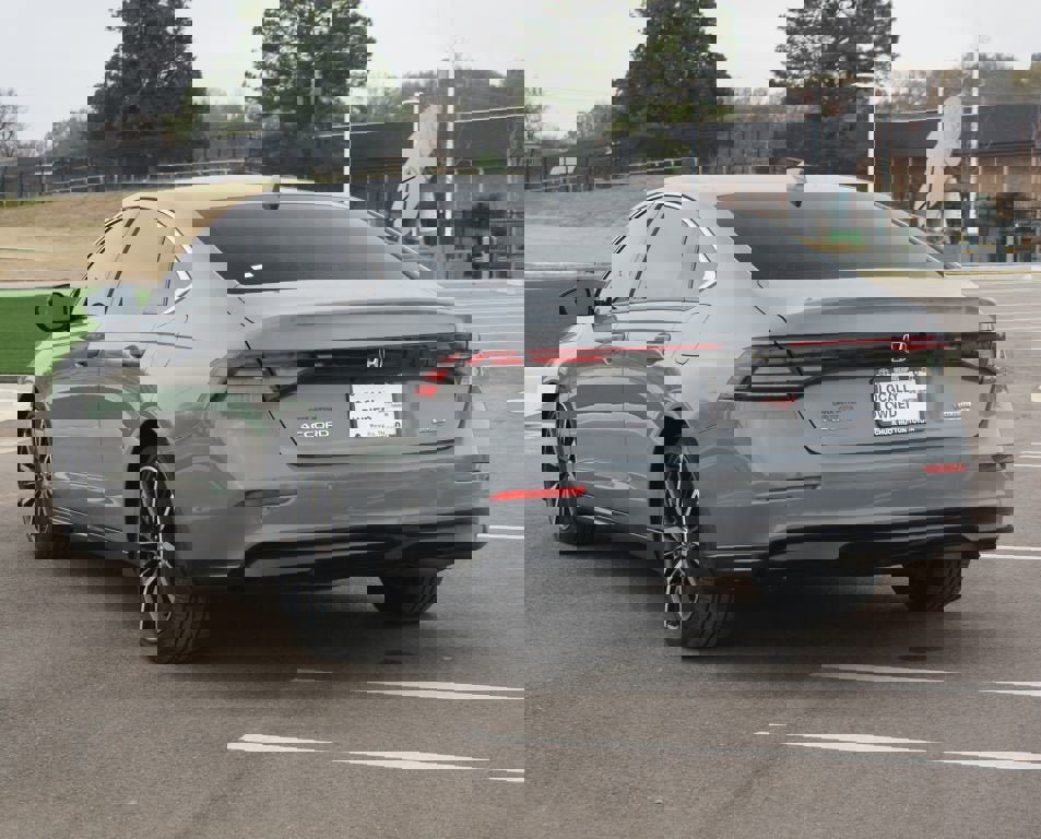 Used 2023 Honda Accord Touring image 16